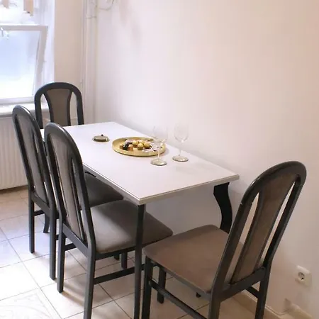 Bpr Auric * Budapeşte